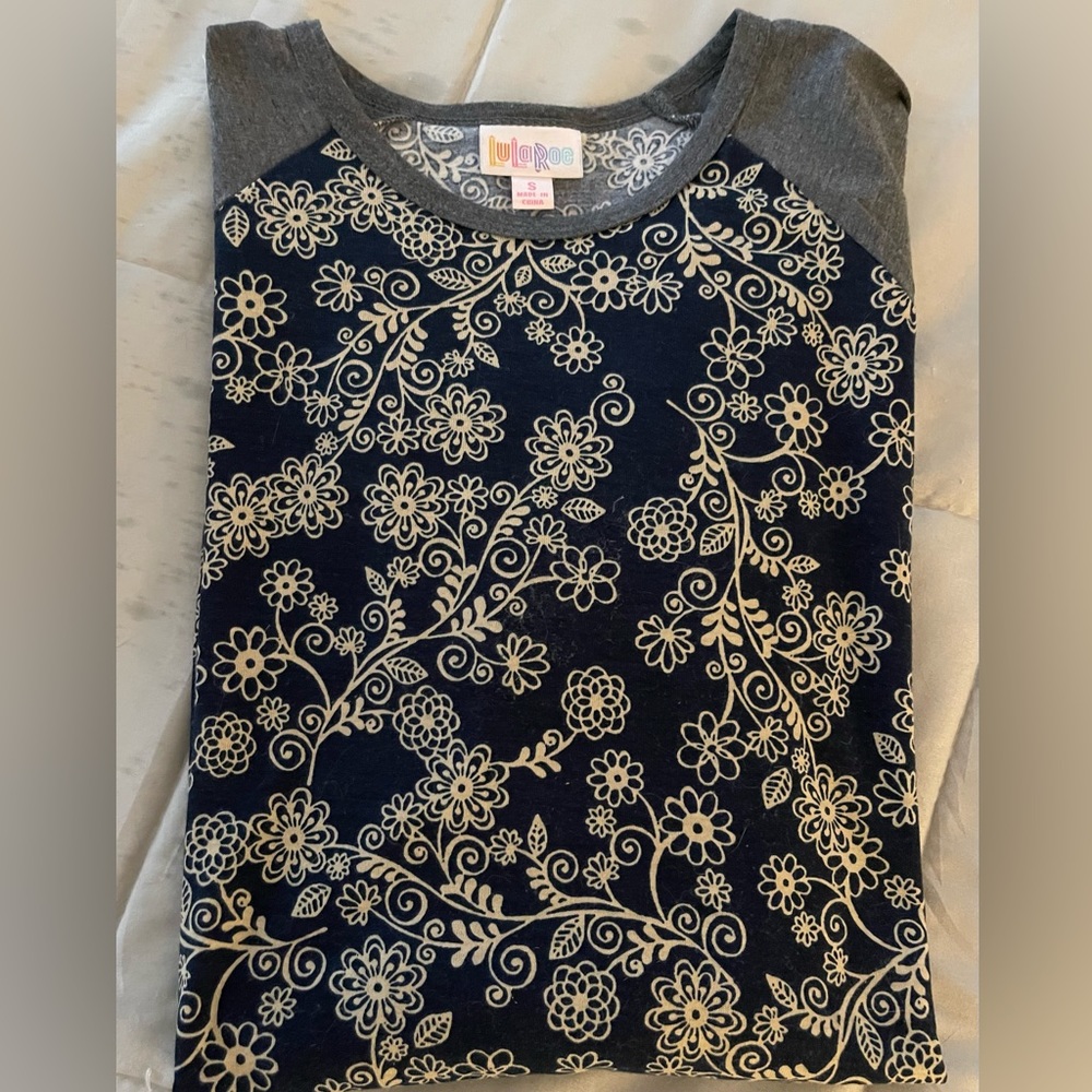 LuLaRoe Randy size Small